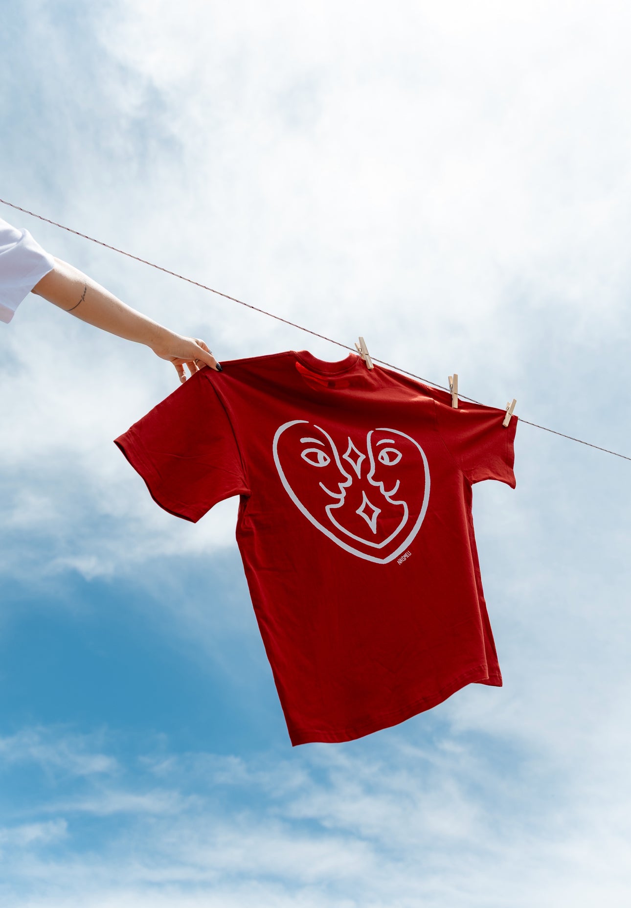 Remeron “la respuesta eres tú” rojo