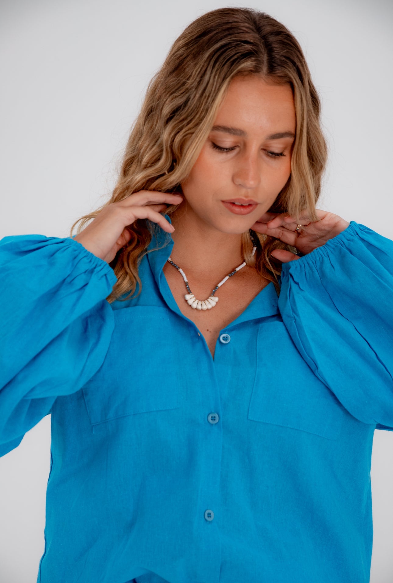 Collar Sunset azul con blanco