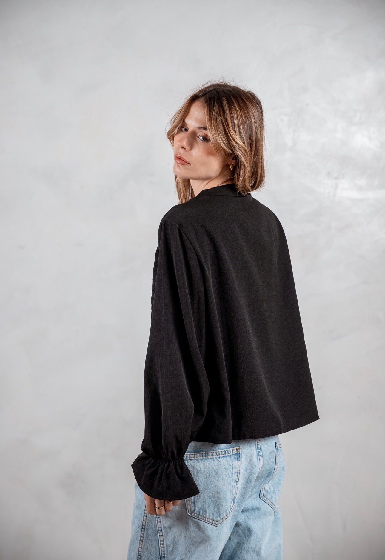 Camisa Jazmín negra