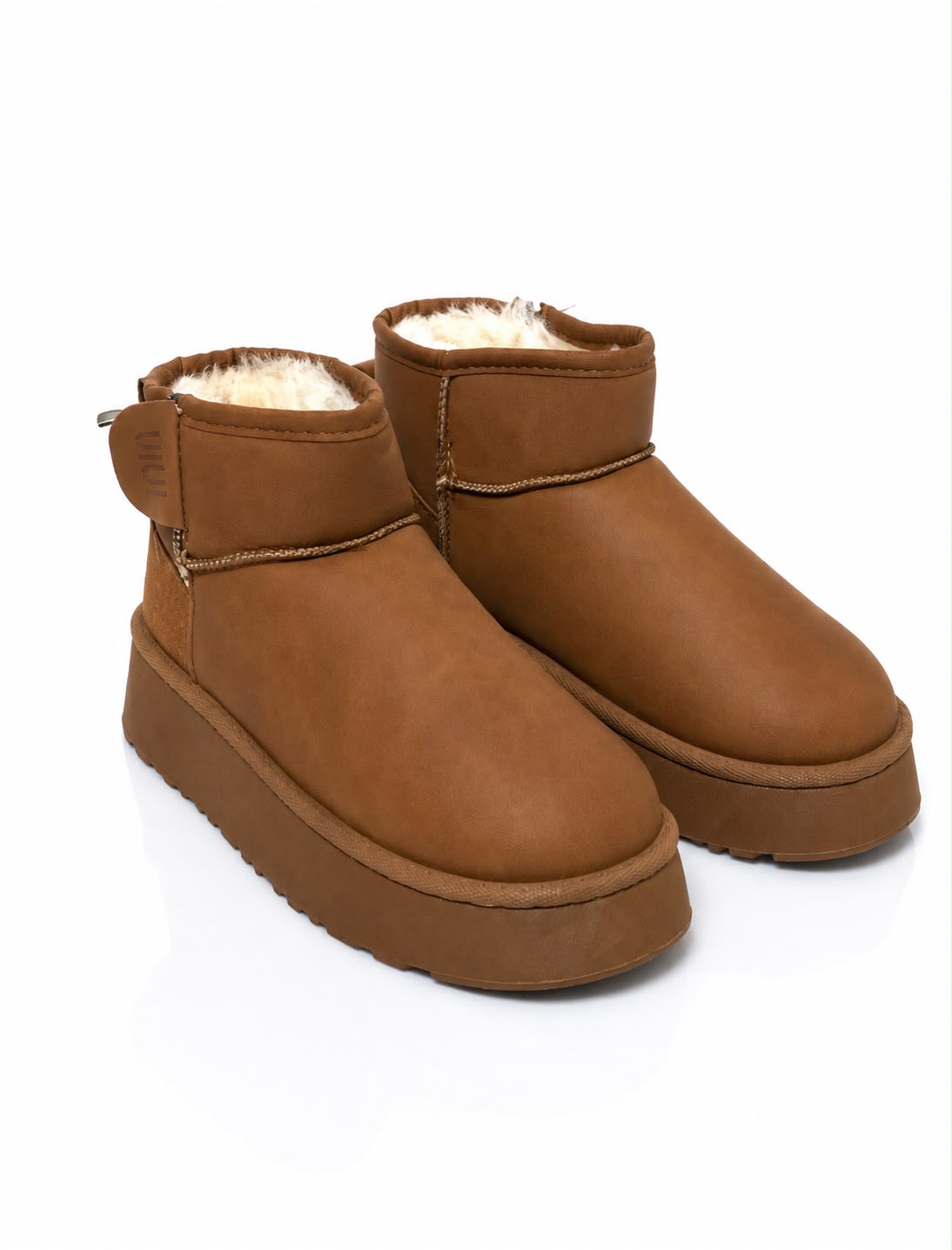 Pantubota Kat Camel